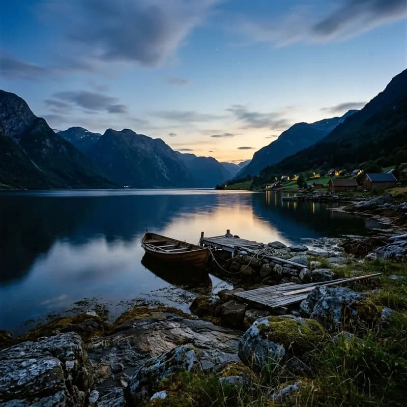 Sommernatt ved Fjorden